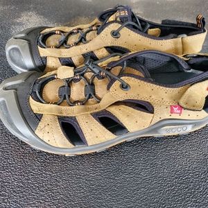 Ecco yak Leather Hiking/Outdoor Water Sport Sandal